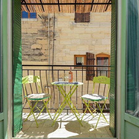 Maison Le Petit Balcon Beaucaire 博凯尔 外观 照片