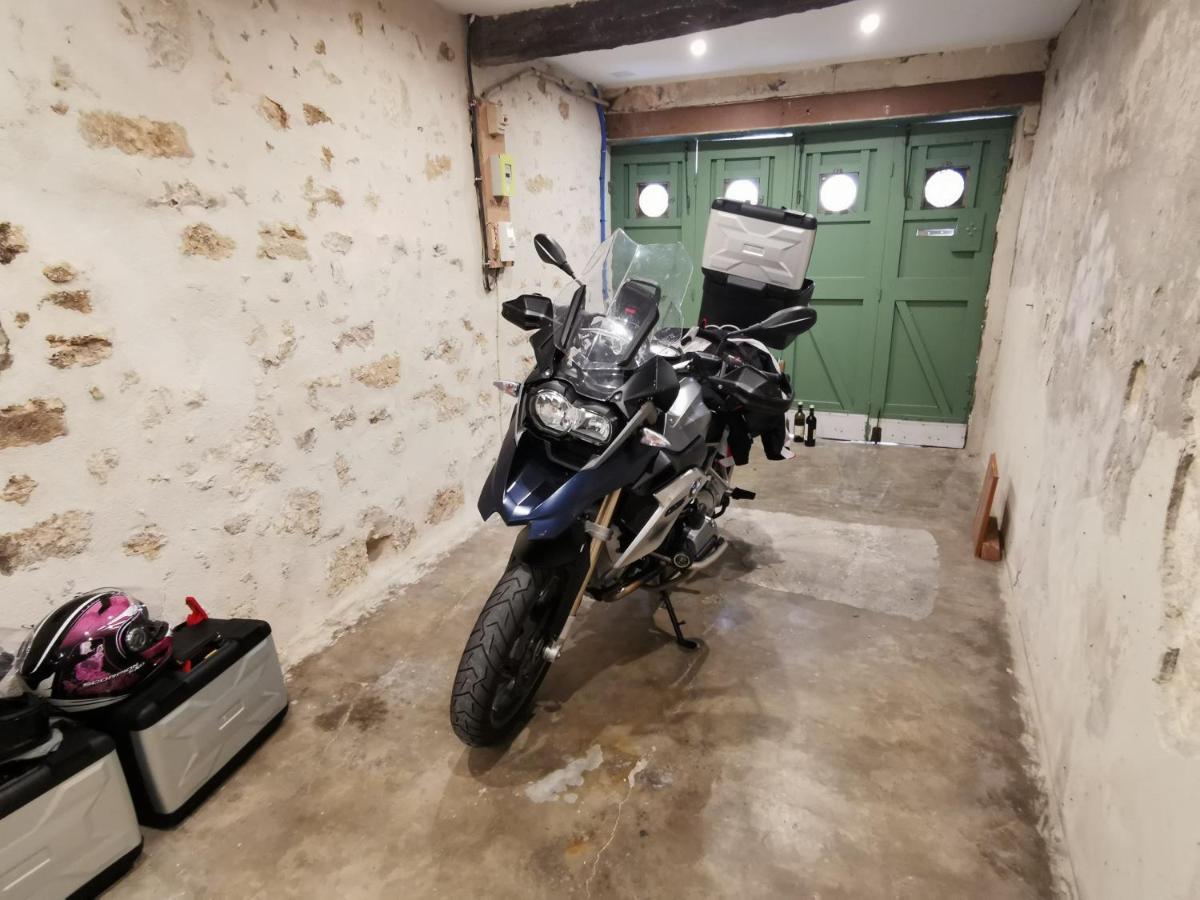 Maison Le Petit Balcon Beaucaire 博凯尔 外观 照片