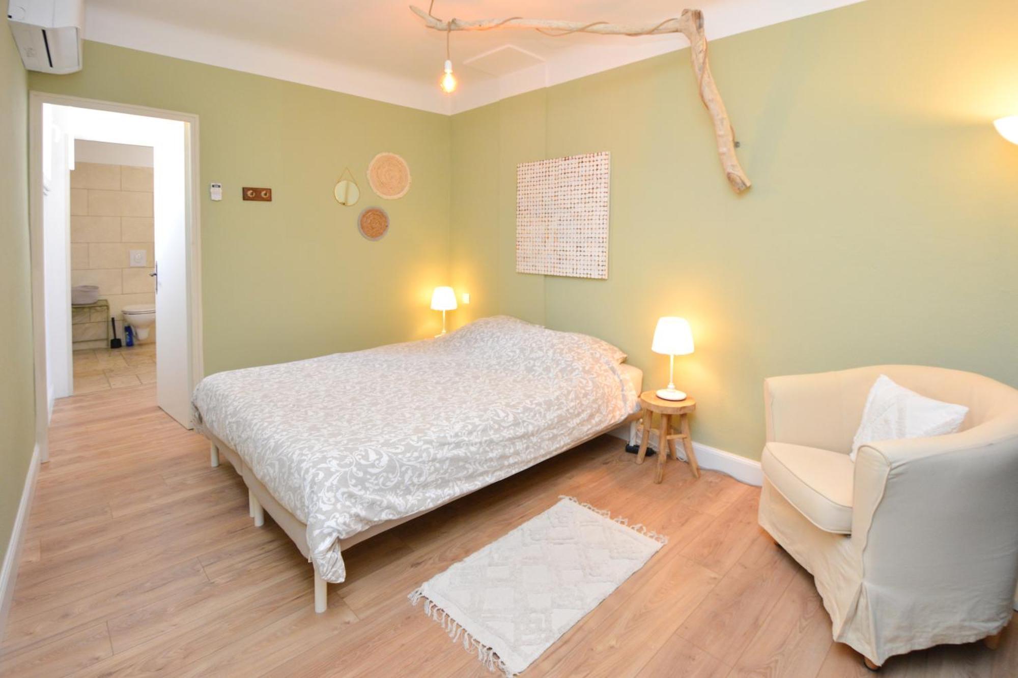 Maison Le Petit Balcon Beaucaire 博凯尔 外观 照片