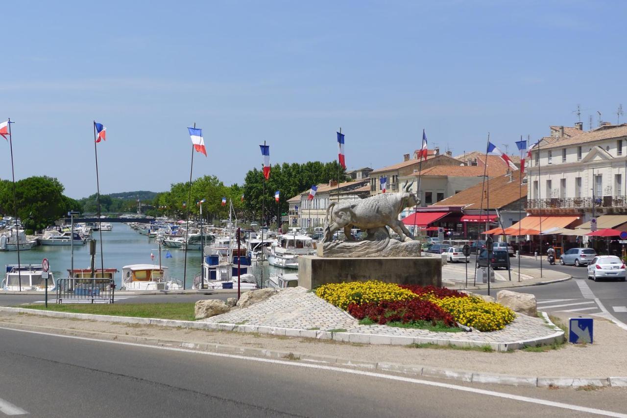Maison Le Petit Balcon Beaucaire 博凯尔 外观 照片